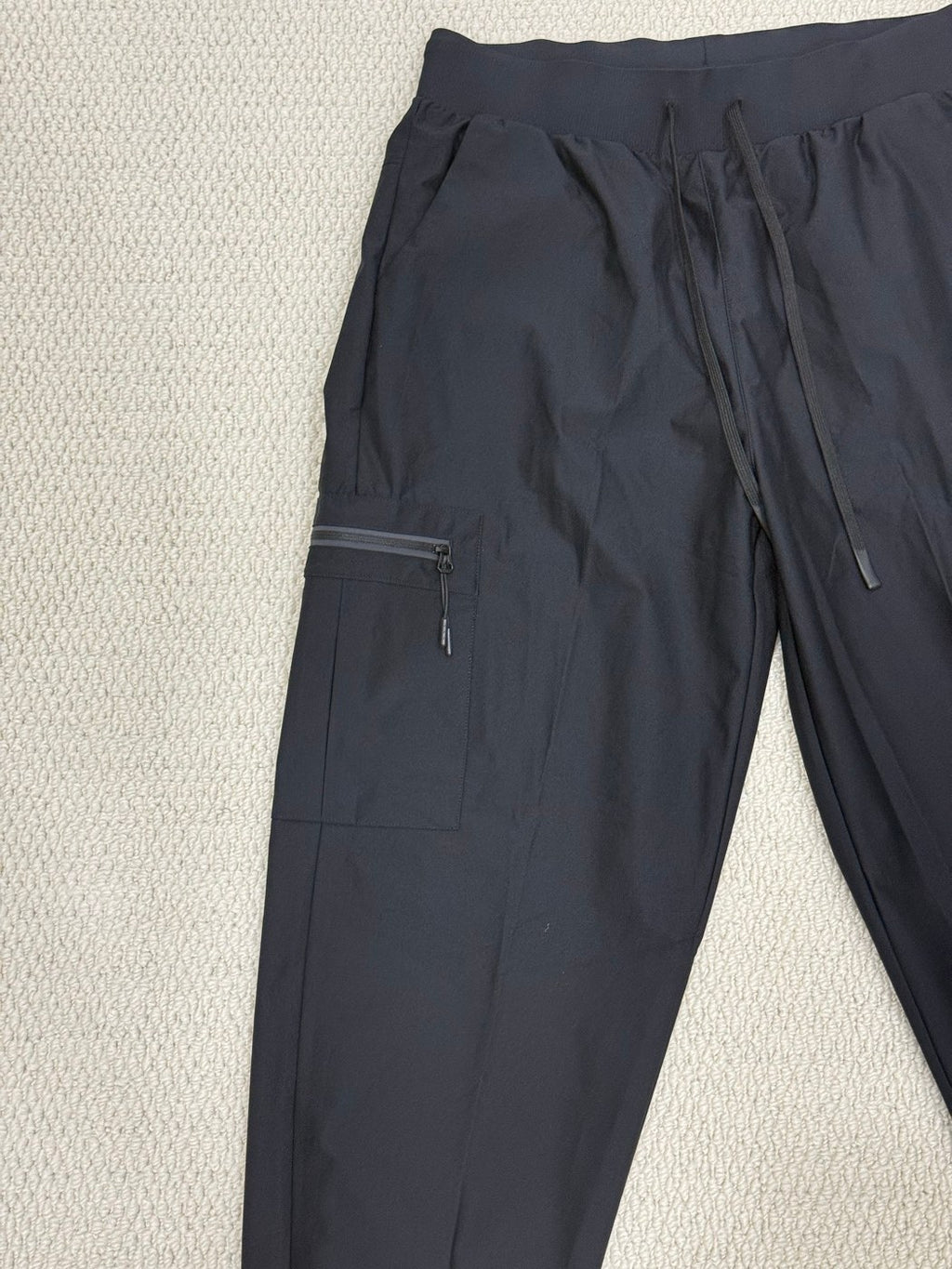 The 906 Cargo Jogger